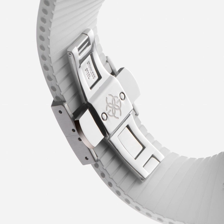 Butterfly Buckle: Sleek And Simple