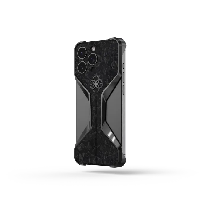 iPhone Case / Capsule 16 - Black