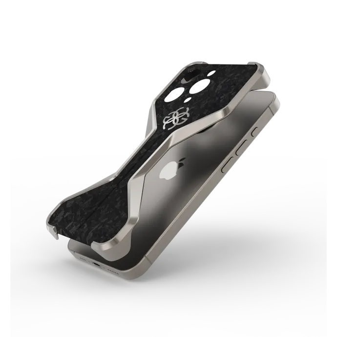 iPhone Case / Capsule 16 - Titanium Grey