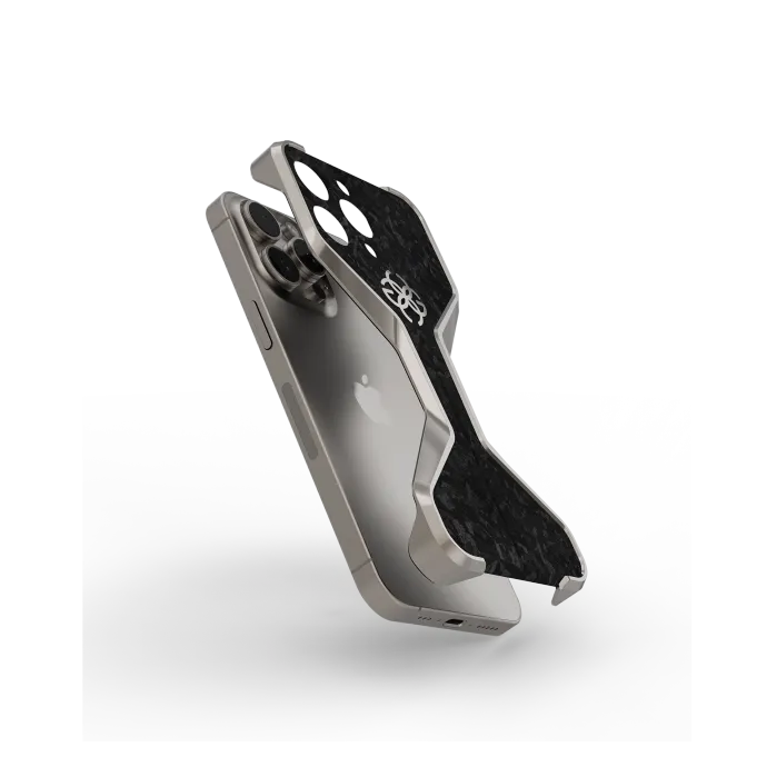 iPhone Case / Capsule 16 - Titanium Grey