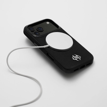 Համատեղելի է MagSafe-ի Հետ