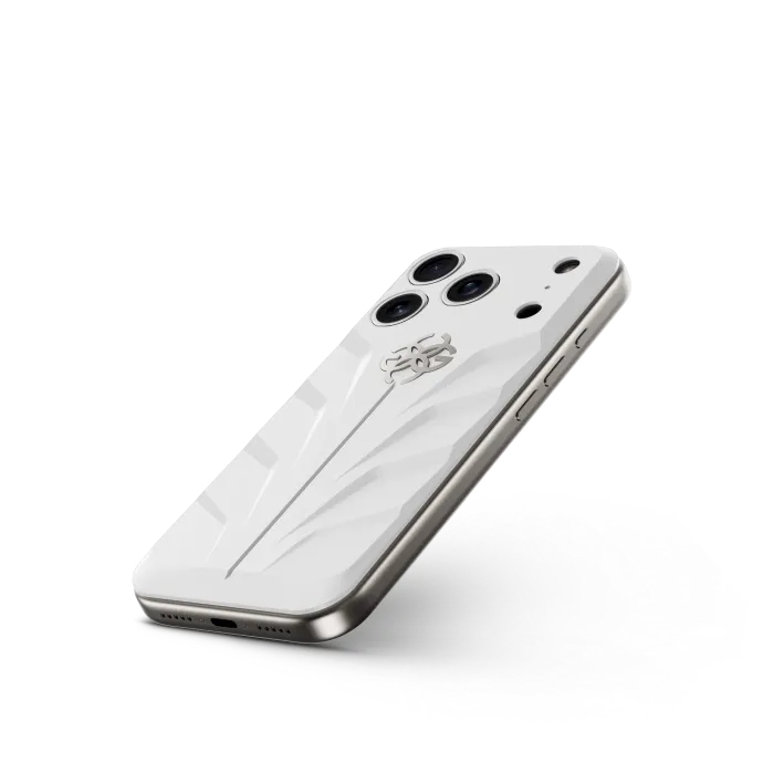 iPhone Case / RSR17 Daytona White - Magnetic Shield